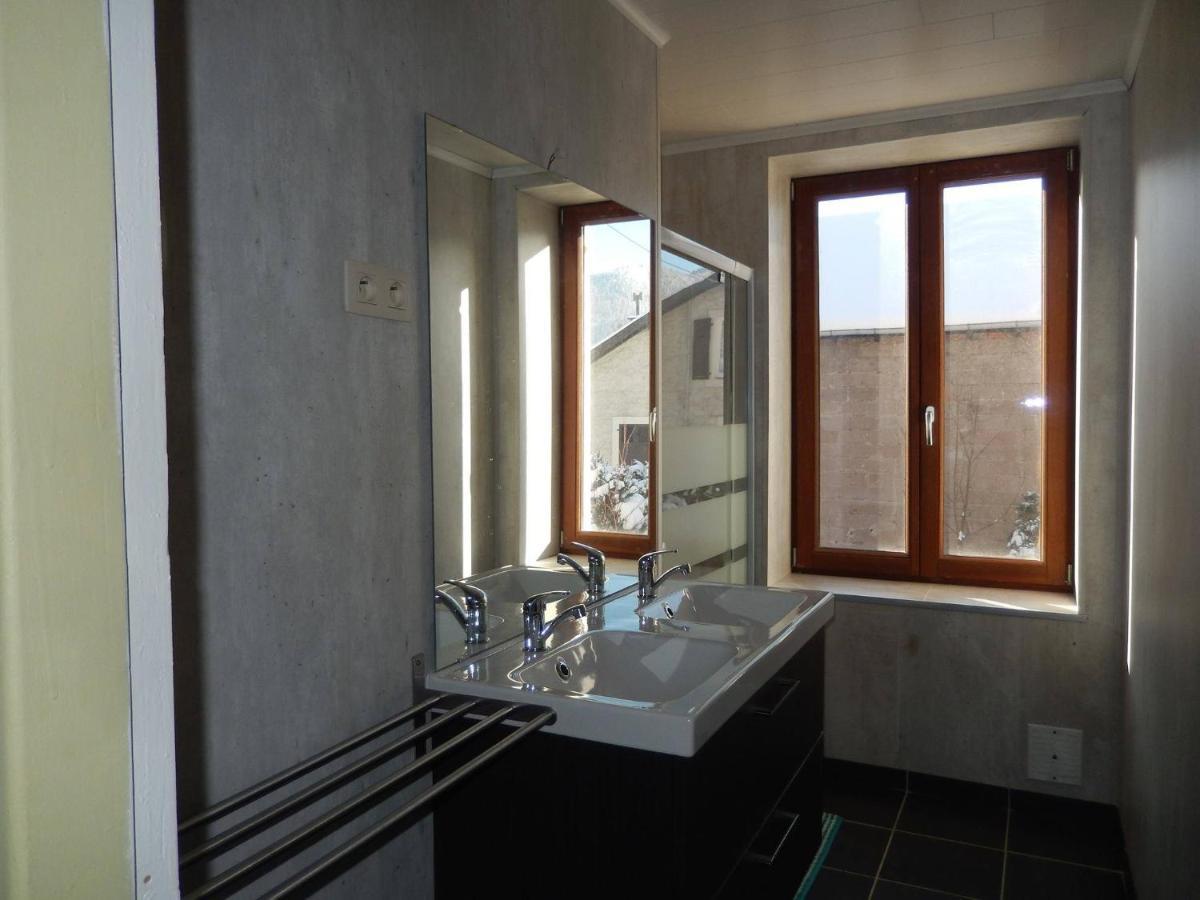 Au Pied Du Gazon Apartment Saint Maurice sur Moselle Bagian luar foto