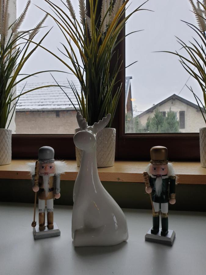 Au Pied Du Gazon Apartment Saint Maurice sur Moselle Bagian luar foto